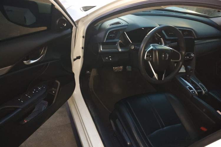 Used Honda Civic 2019 220TURBO CVT Dynamic Edition China V Emission Standard Driver Seat