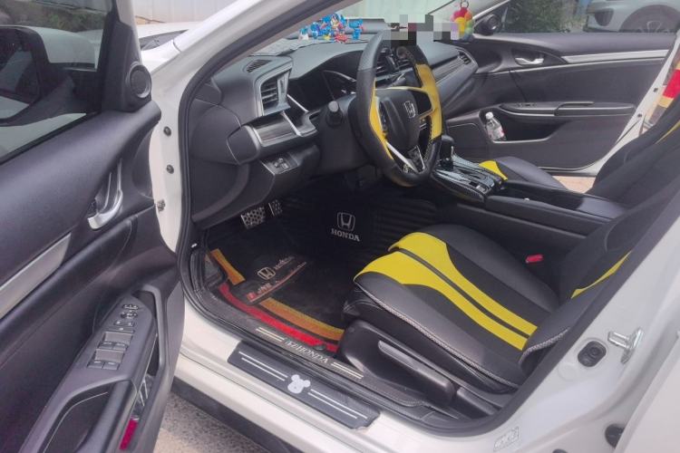 Used Honda Civic 2019 220TURBO CVT Dynamic Edition China VI Emission Standard Driver Seat