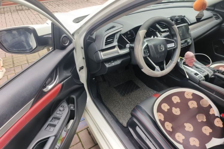 Used Honda Civic 2019 220TURBO CVT Dynamic Edition China VI Driver Seat