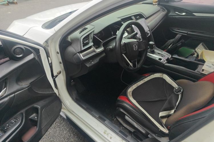 Used Honda Civic 2019 220TURBO CVT Dynamic Edition China VI Emission Standard Driver Seat