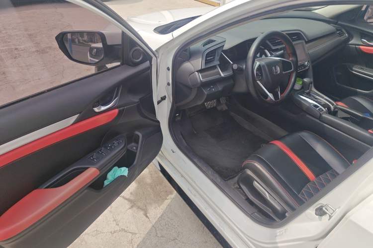 Used Honda Civic 2019 220TURBO CVT Dynamic Edition China VI Emission Standard Driver Seat