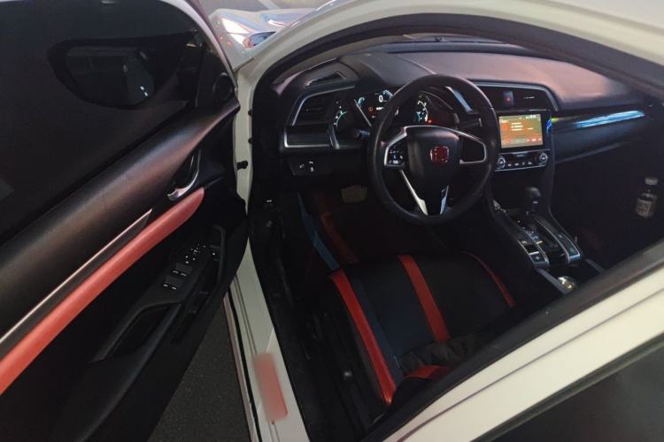 Used Honda Civic 2019 220TURBO CVT Dynamic Edition China VI Driver Seat