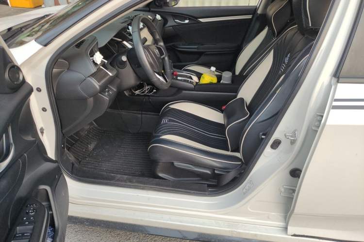 Used Honda Civic 2019 220TURBO CVT Dynamic Edition China V Emission Standard Driver Seat