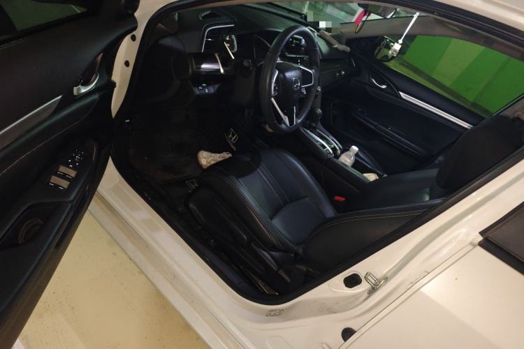 Used Honda Civic 2019 220TURBO CVT Dynamic Edition China V Driver Seat