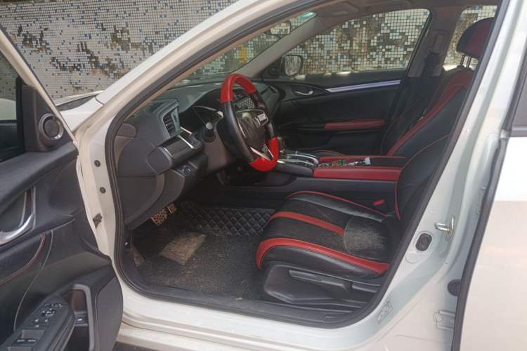 Used Honda Civic 2019 220TURBO CVT Dynamic Edition China V Emission Standard Driver Seat