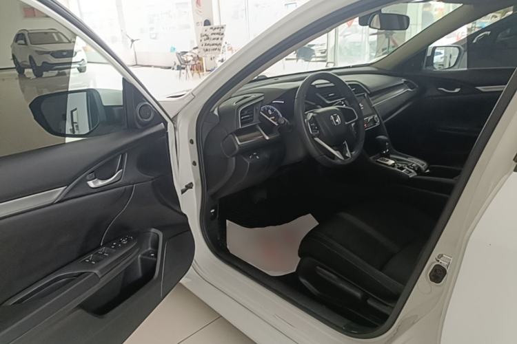Used Honda Civic 2019 220TURBO CVT Dynamic Edition China VI Driver Seat