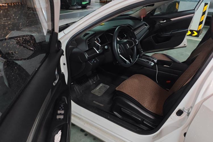 Used Honda Civic 2019 220TURBO CVT Dynamic Edition China VI Driver Seat