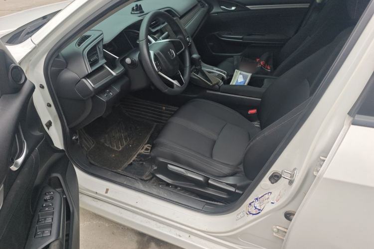 Used Honda Civic 2019 220TURBO CVT Dynamic Edition China VI Driver Seat
