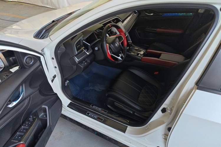 Used Honda Civic 2019 220TURBO CVT Dynamic Edition China VI Emission Standard Driver Seat