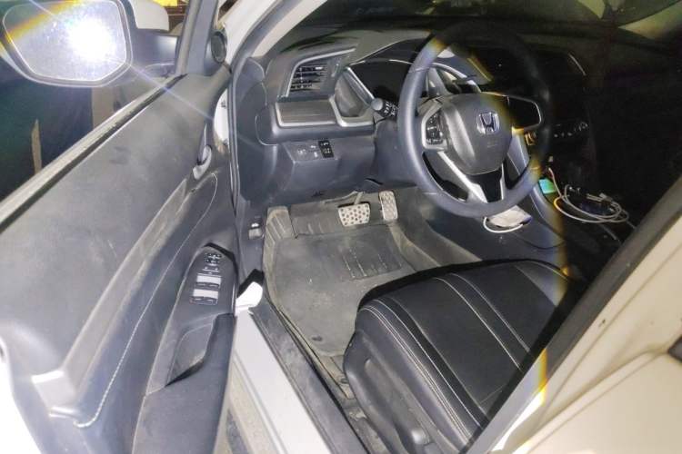 Used Honda Civic 2019 220TURBO CVT Dynamic Edition China VI Emission Standard Driver Seat