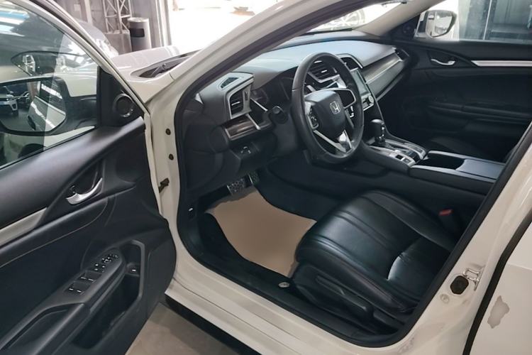 Used Honda Civic 2019 220TURBO CVT Dynamic Edition China VI Emission Standard Driver Seat