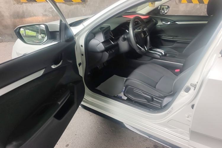 Used Honda Civic 2019 220TURBO CVT Dynamic Edition China VI Emission Standard Driver Seat