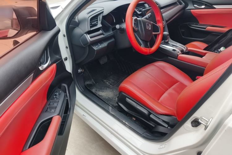 Used Honda Civic 2019 180TURBO CVT Shangyue Edition China V Emission Standard Driver Seat