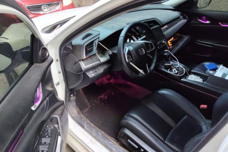 Used Honda Civic 2019 220TURBO CVT Power Edition China VI Emission Standard Driver Seat