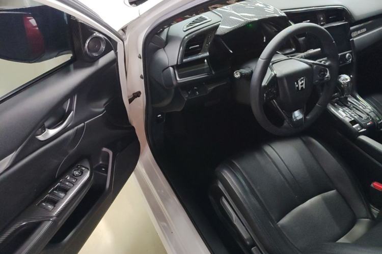Used Honda Civic 2019 220TURBO CVT Dynamic Edition China VI Driver Seat