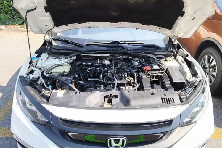 Used Honda Civic 2019 180TURBO CVT Shangdong Edition China VI Engine Bay