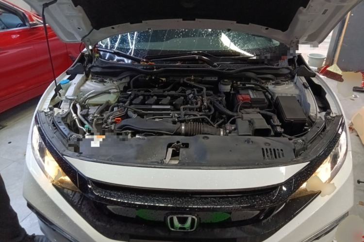 Used Honda Civic 2019 220TURBO CVT Dynamic Edition China VI Engine Bay