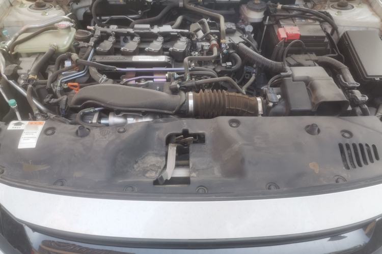 Used Honda Civic 2019 220TURBO CVT Dynamic Edition China VI Engine Bay