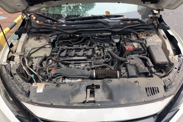 Used Honda Civic 2019 220TURBO CVT Dynamic Edition China VI Emission Standard Engine Bay