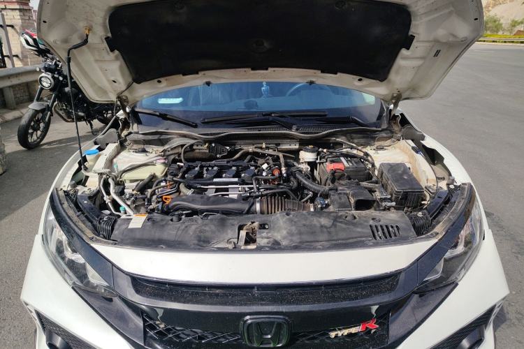 Used Honda Civic 2019 220TURBO CVT Dynamic Edition China VI Engine Bay