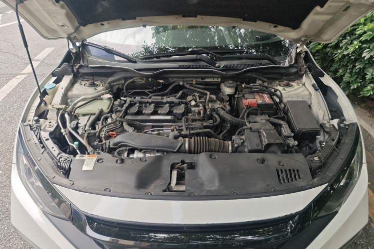 Used Honda Civic 2019 220TURBO CVT Dynamic Edition China VI Engine Bay