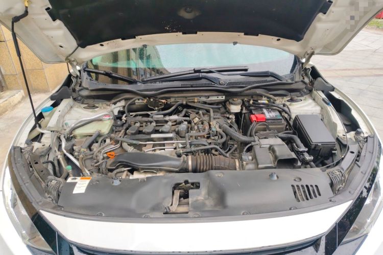 Used Honda Civic 2019 220TURBO CVT Dynamic Edition China VI Engine Bay