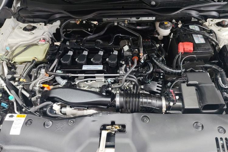 Used Honda Civic 2019 220TURBO CVT Dynamic Edition China V Emission Standard Engine Bay