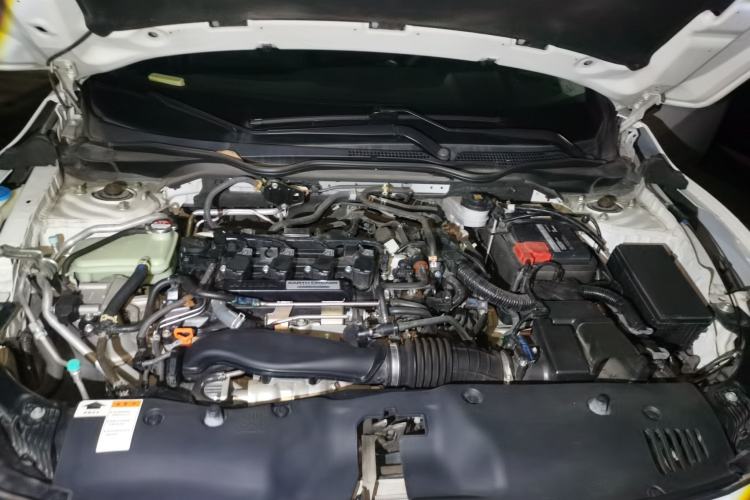 Used Honda Civic 2019 220TURBO CVT Dynamic Edition China VI Emission Standard Engine Bay