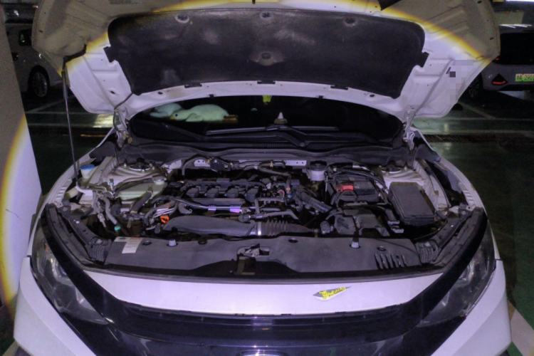 Used Honda Civic 2019 220TURBO CVT Dynamic Edition China VI Emission Standard Engine Bay