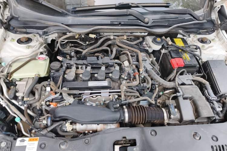 Used Honda Civic 2019 220TURBO CVT Dynamic Edition China VI Engine Bay