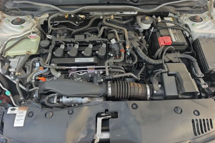 Used Honda Civic 2019 220TURBO CVT Dynamic Edition China VI Emission Standard Engine Bay