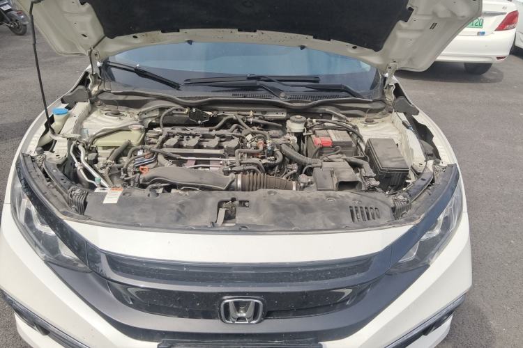 Used Honda Civic 2019 220TURBO Manual Jinkong Edition China VI Engine Bay