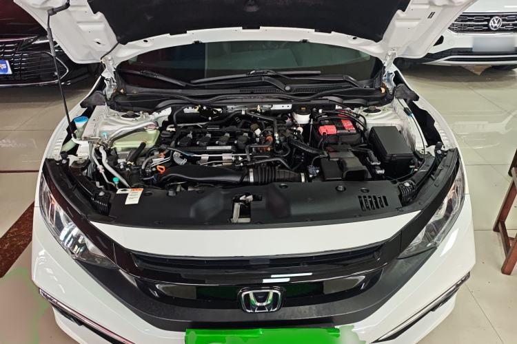 Used Honda Civic 2019 220TURBO CVT Dynamic Edition China VI Engine Bay