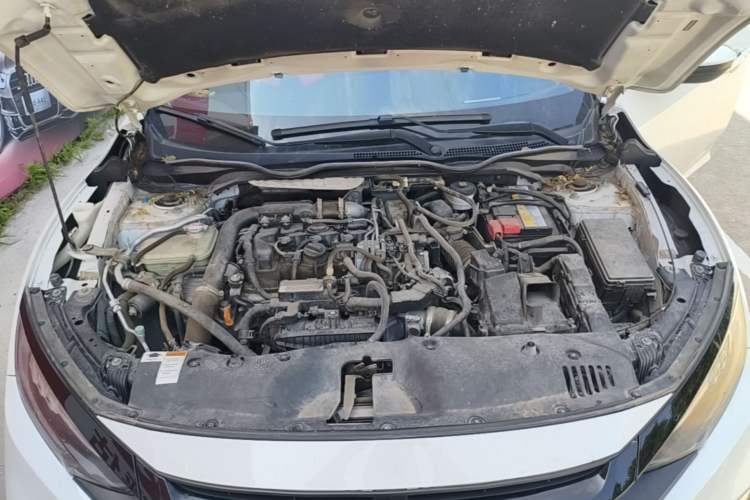 Used Honda Civic 2019 180TURBO CVT Shangqing Edition China VI Engine Bay
