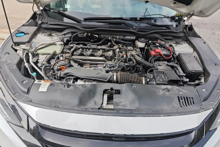 Used Honda Civic 2019 220TURBO CVT Ignition Edition China V Emission Standard Engine Bay