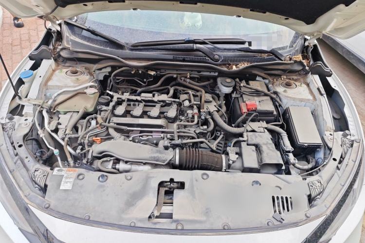 Used Honda Civic 2019 220TURBO CVT Dynamic Edition China VI Engine Bay