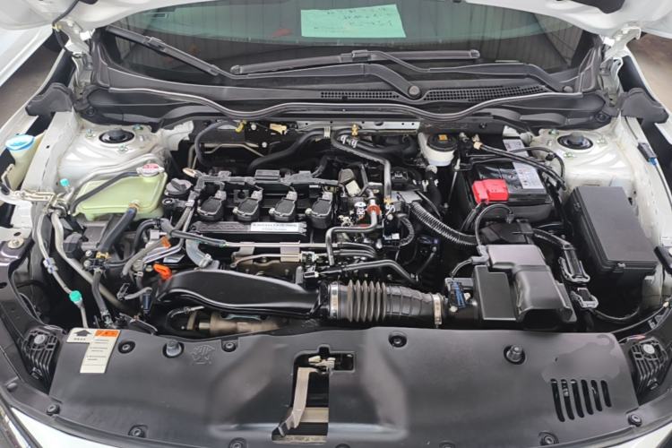 Used Honda Civic 2019 220TURBO CVT Dynamic Edition China VI Engine Bay