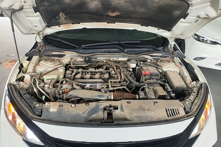 Used Honda Civic 2019 220TURBO CVT Dynamic Edition China VI Emission Standard Engine Bay