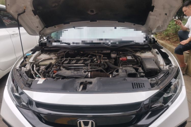 Used Honda Civic 2019 220TURBO CVT Ignition Edition China VI Emission Standard Engine Bay