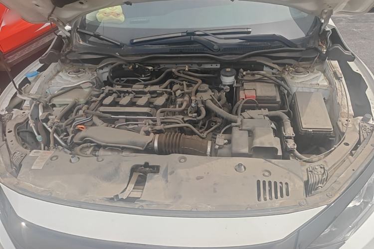 Used Honda Civic 2019 220TURBO CVT Dynamic Edition China VI Emission Standard Engine Bay