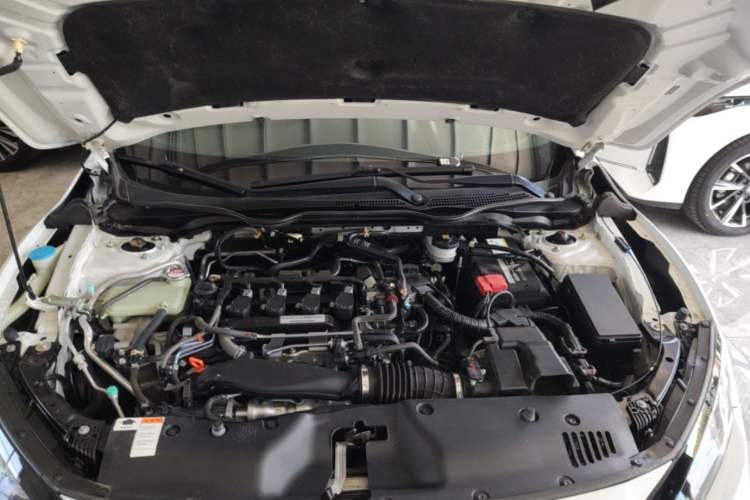 Used Honda Civic 2019 220TURBO CVT Dynamic Edition China VI Engine Bay