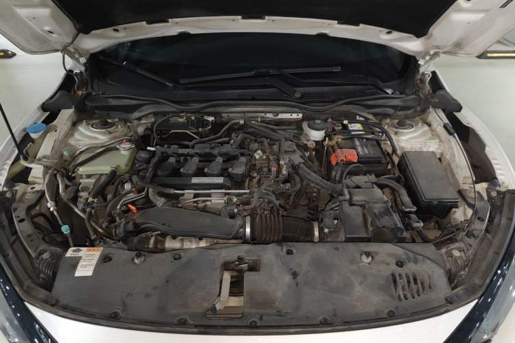 Used Honda Civic 2019 220TURBO CVT Dynamic Edition China V Engine Bay