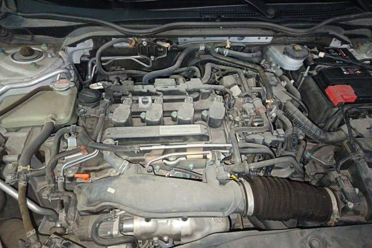 Used Honda Civic 2019 220TURBO CVT Dynamic Edition China VI Engine Bay
