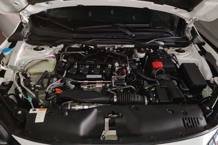 Used Honda Civic 2019 220TURBO CVT Dynamic Edition China VI Engine Bay