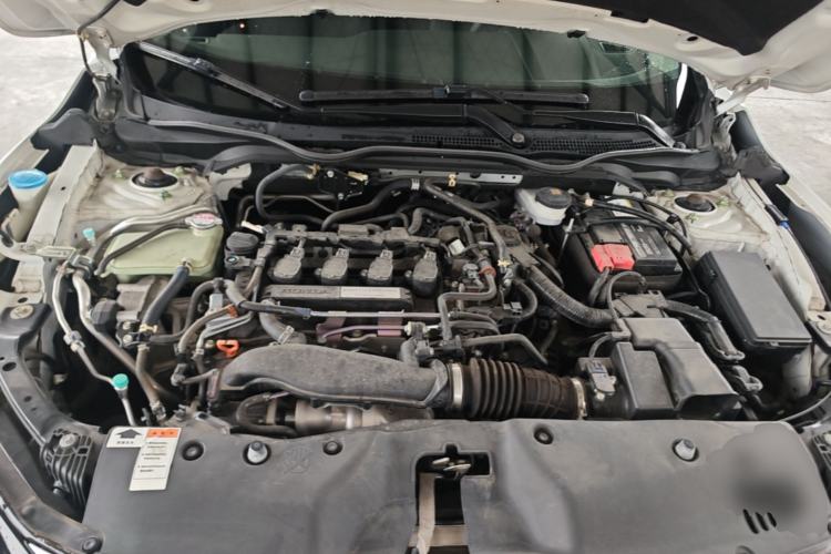 Used Honda Civic 2019 220TURBO CVT Dynamic Edition China VI Engine Bay