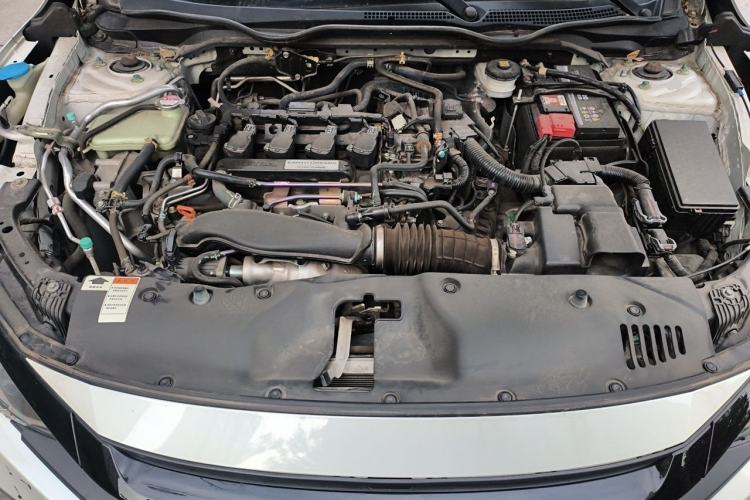 Used Honda Civic 2019 220TURBO CVT Dynamic Edition China VI Engine Bay