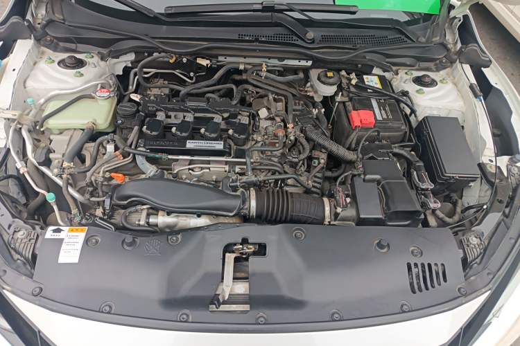 Used Honda Civic 2019 220TURBO Manual Jinkong Edition China VI Engine Bay