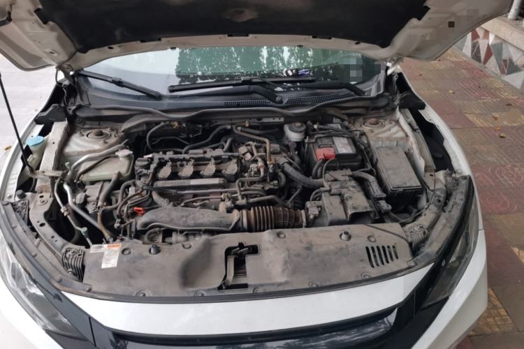 Used Honda Civic 2019 220TURBO CVT Dynamic Edition China VI Engine Bay