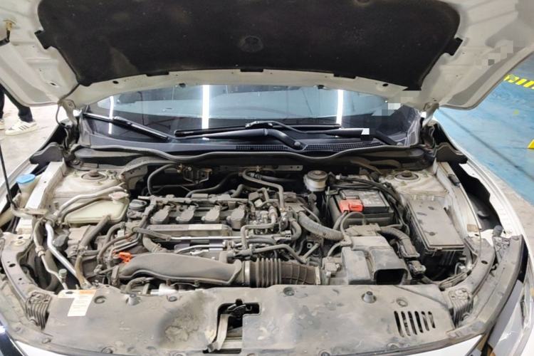 Used Honda Civic 2019 220TURBO CVT Dynamic Edition China VI Engine Bay