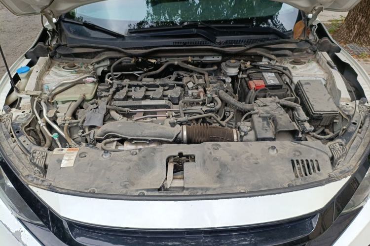 Used Honda Civic 2019 220TURBO CVT Dynamic Edition China VI Emission Standard Engine Bay